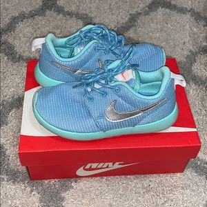 Boys Nike sneakers